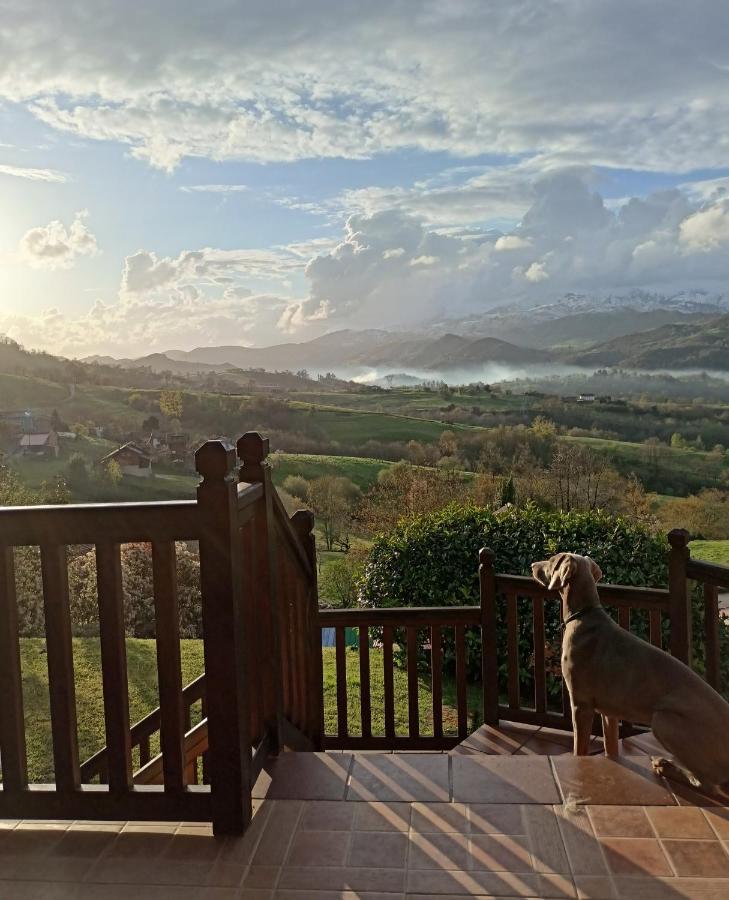 La Casa De Nuria Guest House Cangas de Onis Exterior photo